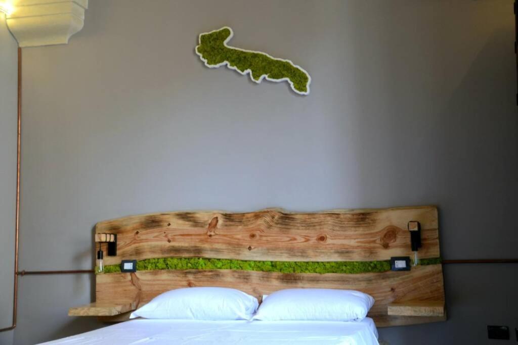 Wineexperience- Wine&Jacuzzi Suite Lecce Bagian luar foto