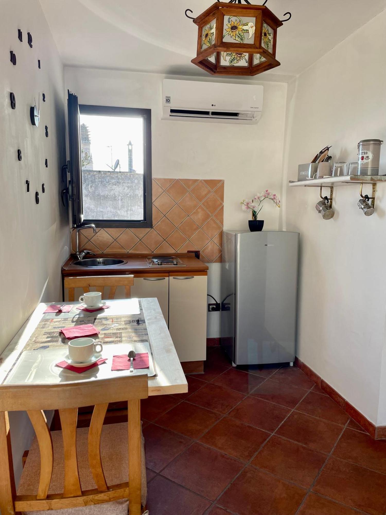 Wineexperience- Wine&Jacuzzi Suite Lecce Bagian luar foto